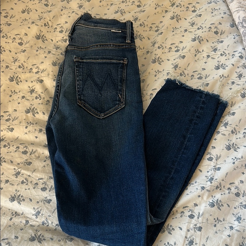 MOTHER Blue Ankle Cropped Jeans Classic Style